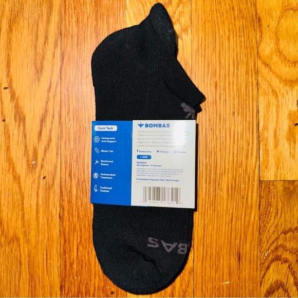 Bombas Black Athletic Socks Low-Cut Performance set of three - Picture 3 of 4